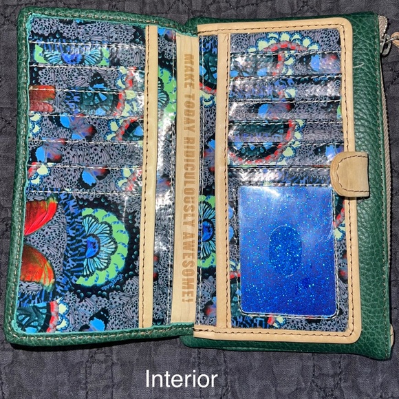 Consuela Wilder Slim Wallet ***EXCELLENT CONDITION*** ***Smoke-free Home*** - Picture 3 of 5